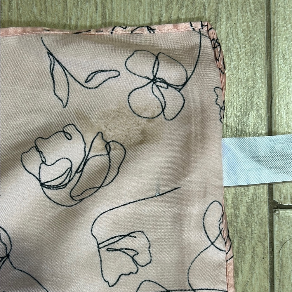 Pink Floral Patterned Scarf - Picture 5 of 5